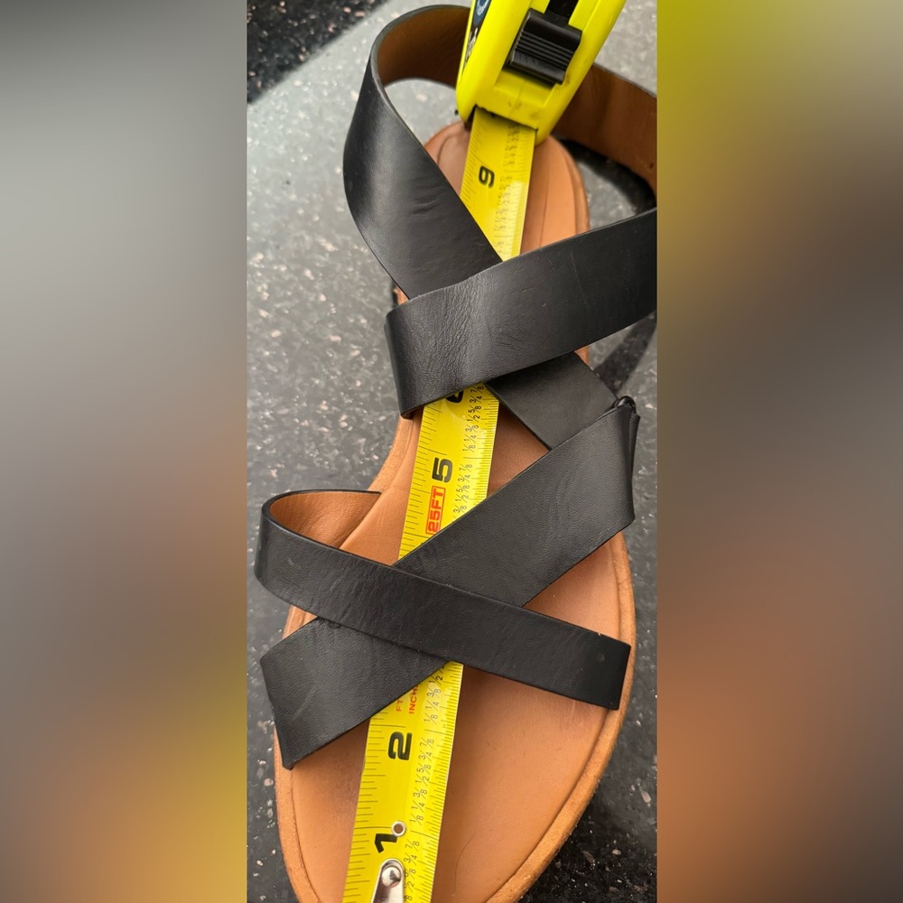 See By Chloe Black Crisscross Sandals. Leather. Sz 40.5 W9 - Picture 12 of 12